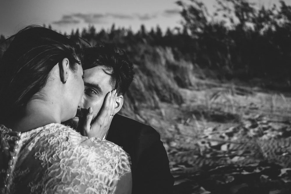 wedding_session_by_the_sea
