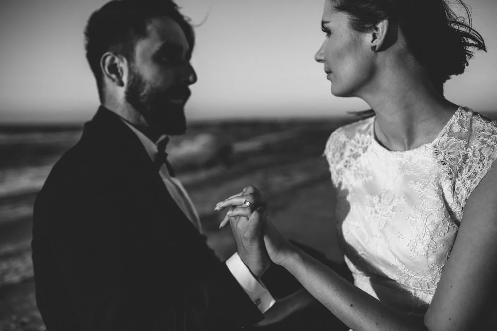 wedding_session_by_the_sea