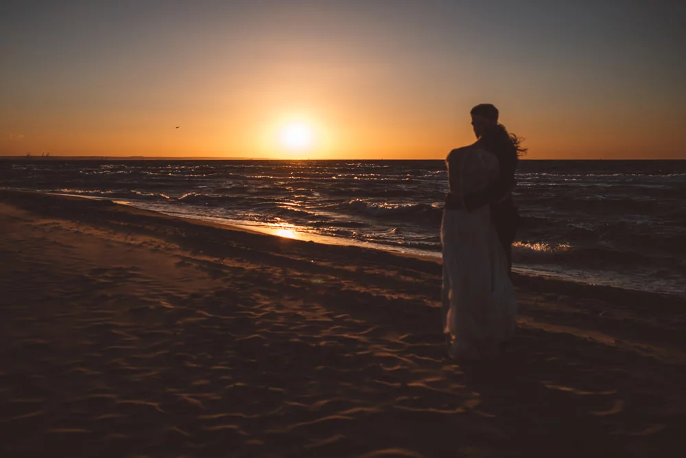wedding_session_by_the_sea