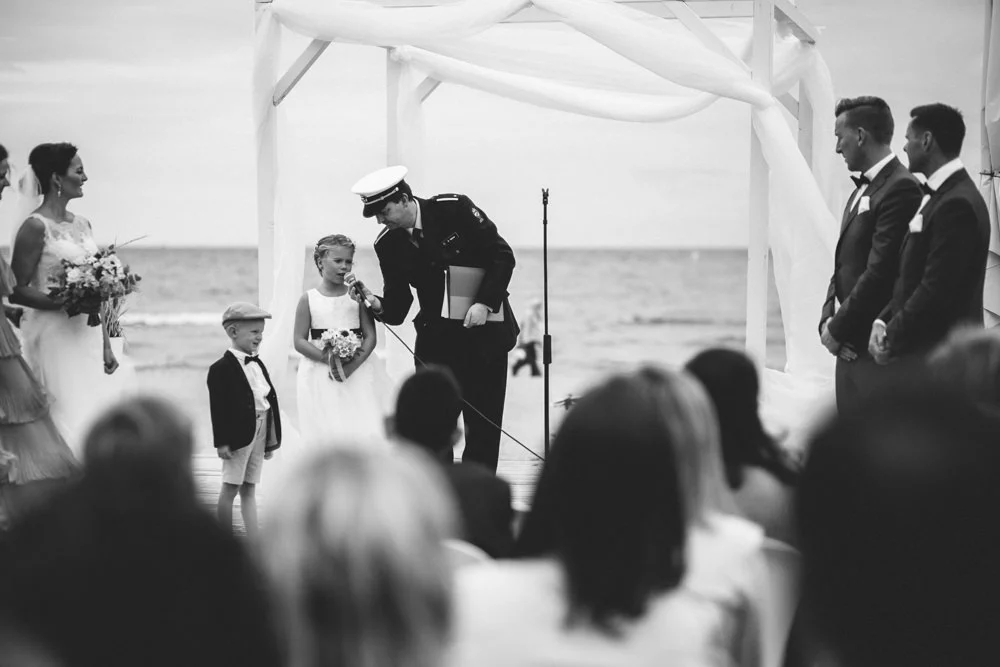 Ślub na plaży w Zatoce Sztuki